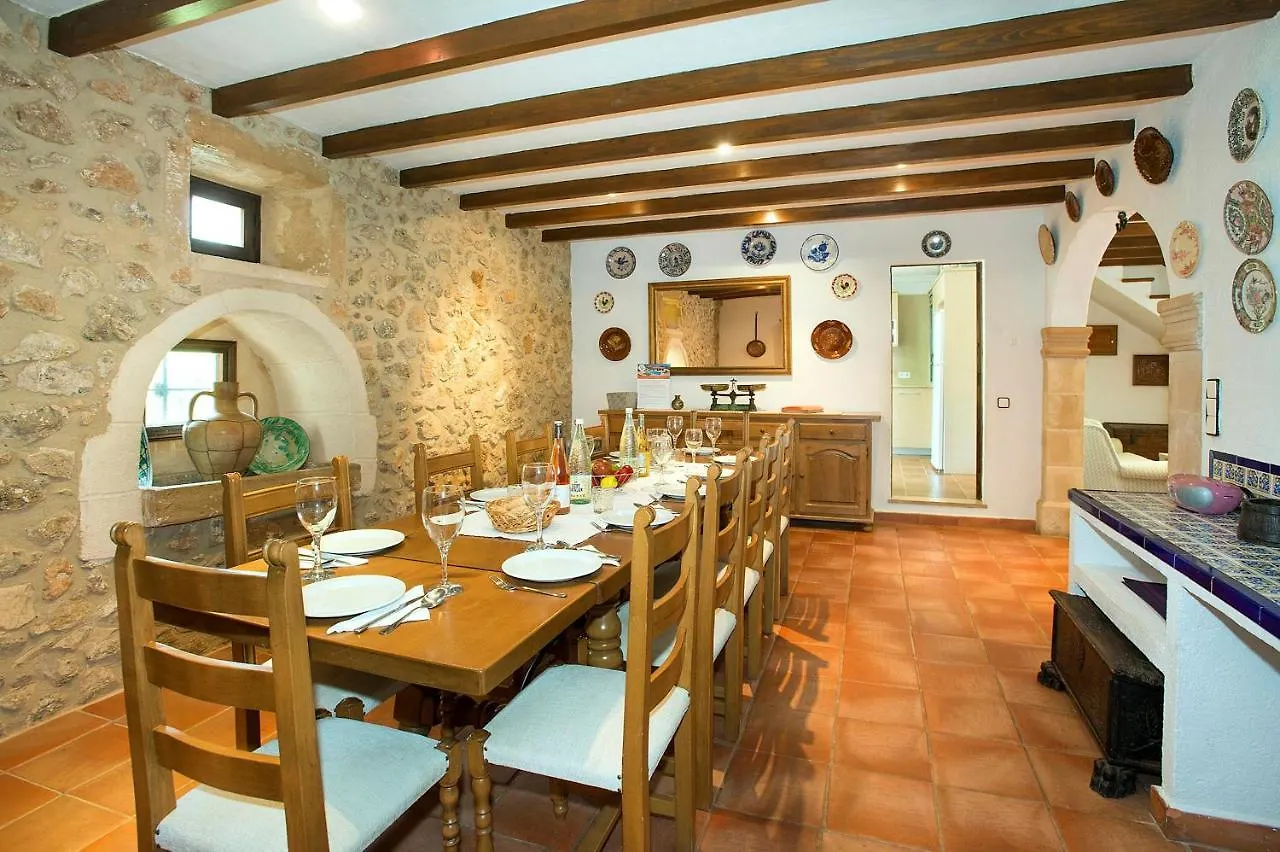 Villa Papa: Serene Mountain Views in Cala San Vicente Pollenca Spain